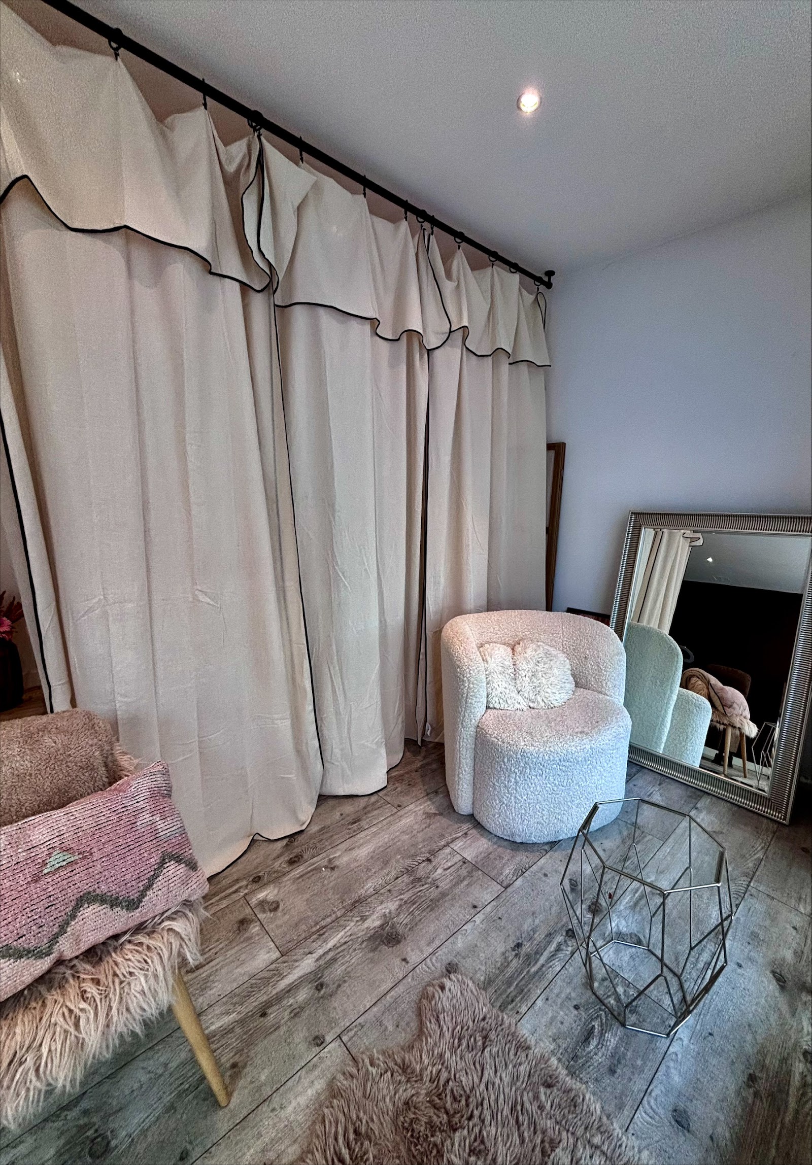 Le Rituel Athénais - Extensions de cils - maquillage permanent - institut beauté Nice