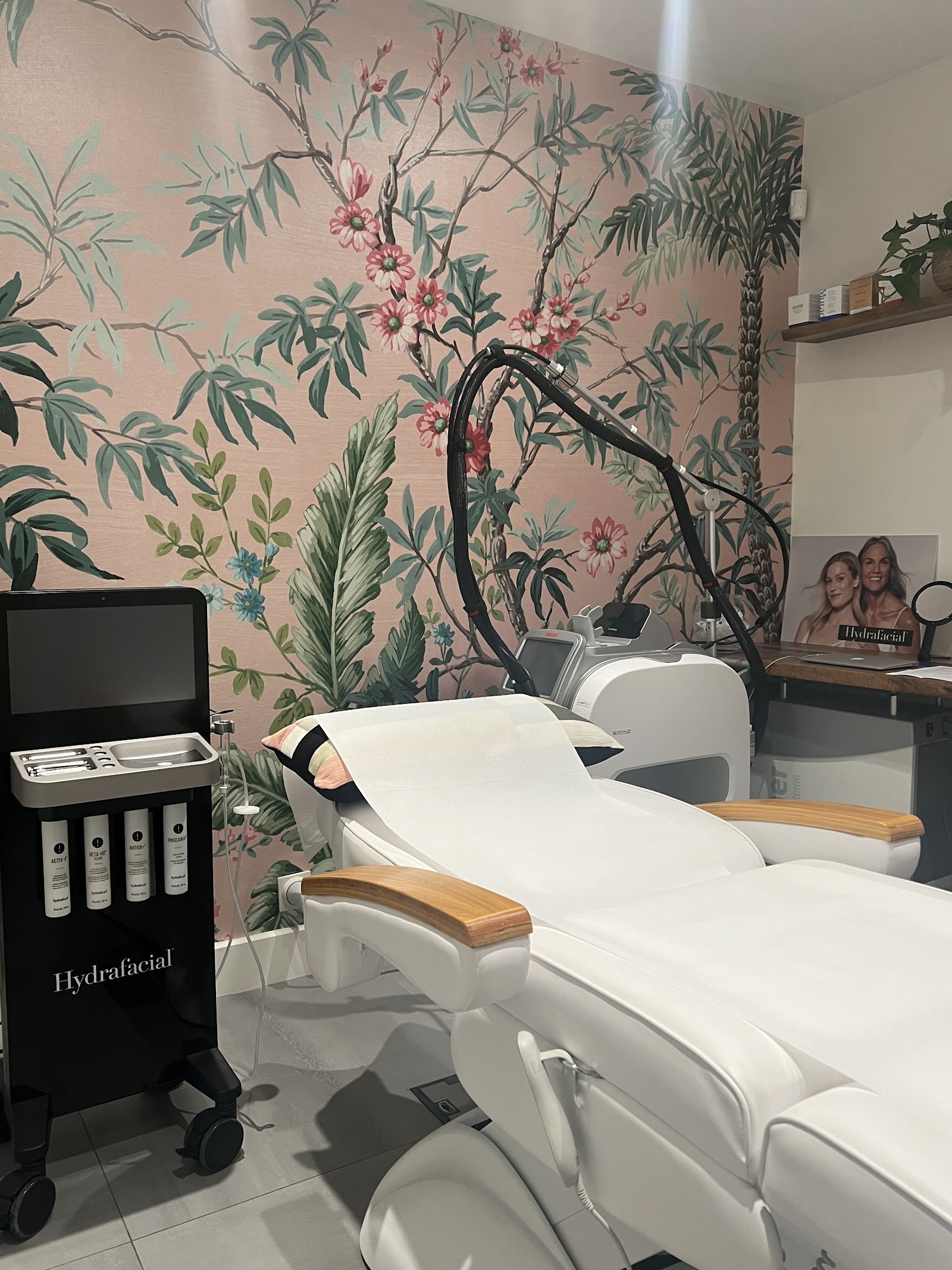 Esthétique Boissière - Centre épilation laser, Hydrafacial et massages
